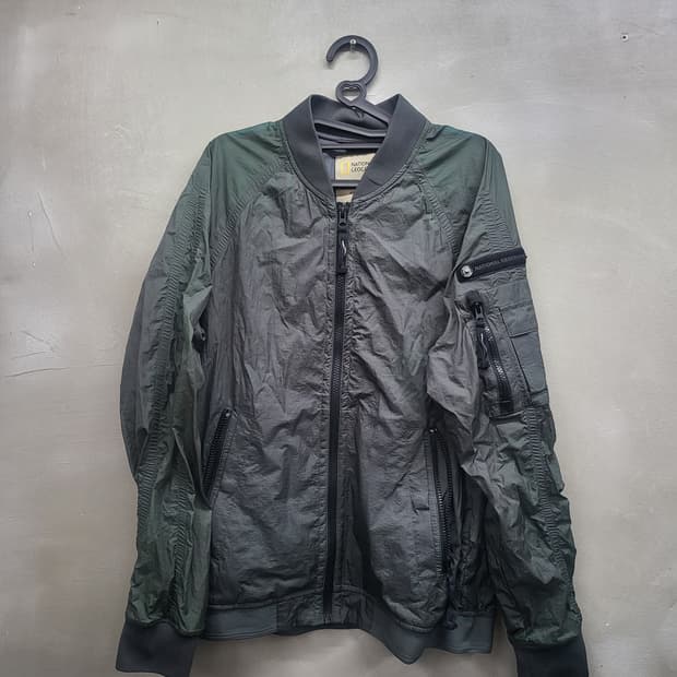 네셔널 m 바람막이 