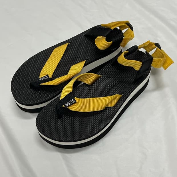 (230) 테바 플랫폼 샌들