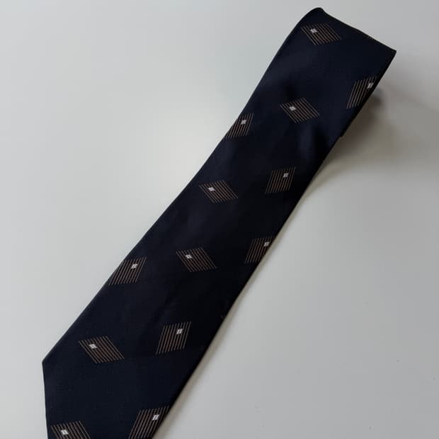 지이크(sieg) 실크 넥타이 9cm