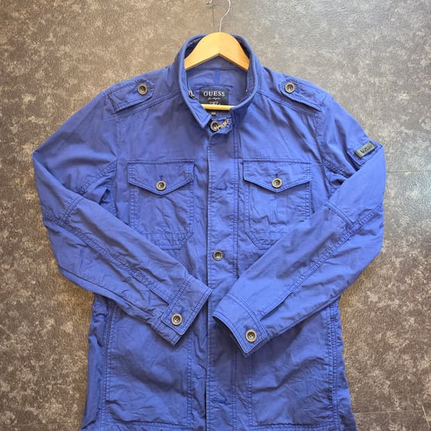 게스(GUESS) 블루 컬러 야상자켓 - L