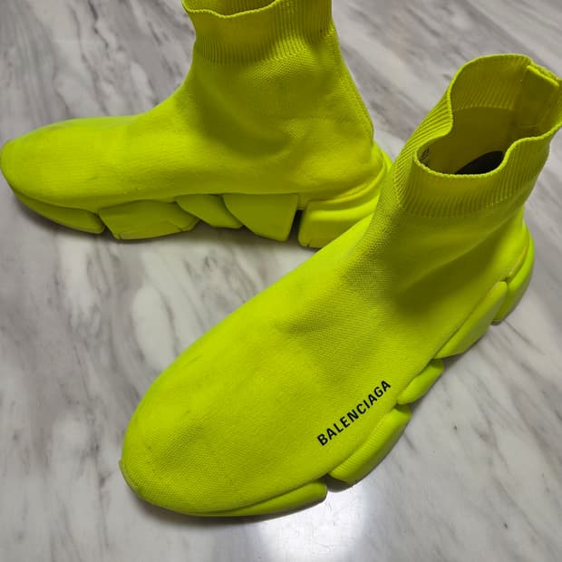 발렌시아가 스피드 2.0 네온 스니커즈