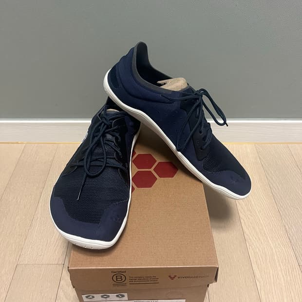 비보베어풋 사이즈 41 10만원에 판매합니다. 