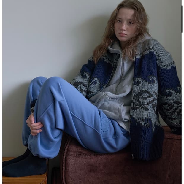 아유서울 노르딕 울 블렌드 포켓 가디건