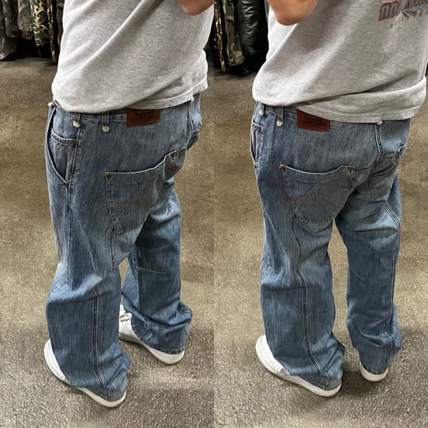 00s 리바이스 엔지니어드진(34“)