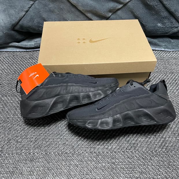 나이키 아바로버 블랙 265사이즈