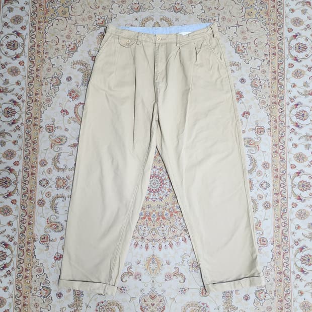 BEAMS 빔즈 코튼 치노 팬츠
XL