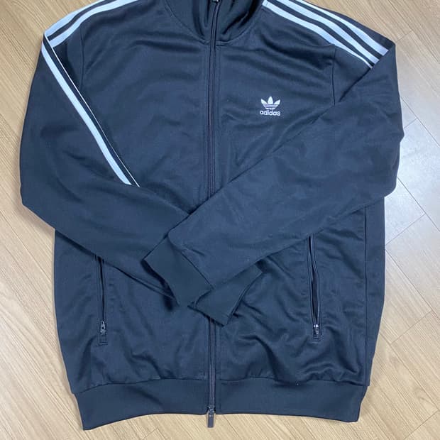 아디다스 바켄바우어 트랙탑