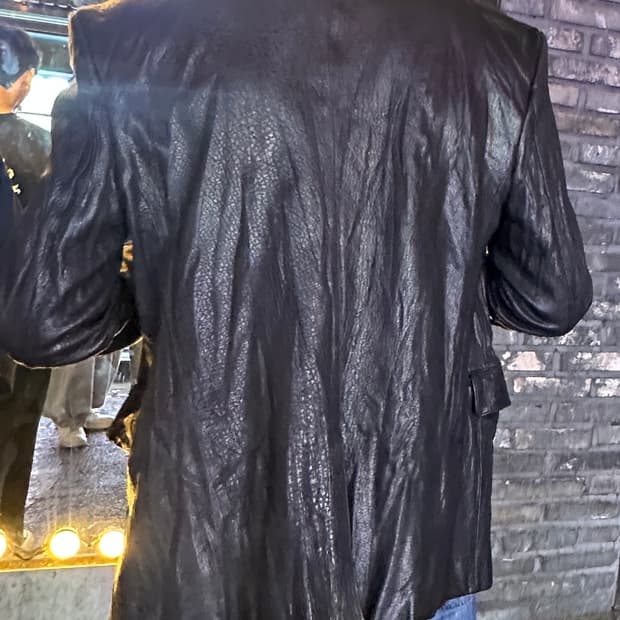 렉토 크링클 레더 블레이저 자켓
