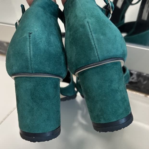 새/밑창보강) 쇼쉬르라팡 스웨이드 샌들