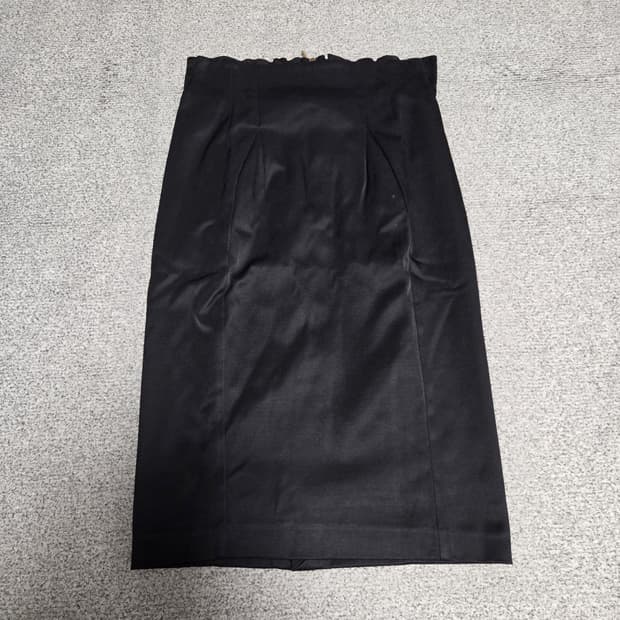 ZARA 블랙 밴딩 스커트 26
