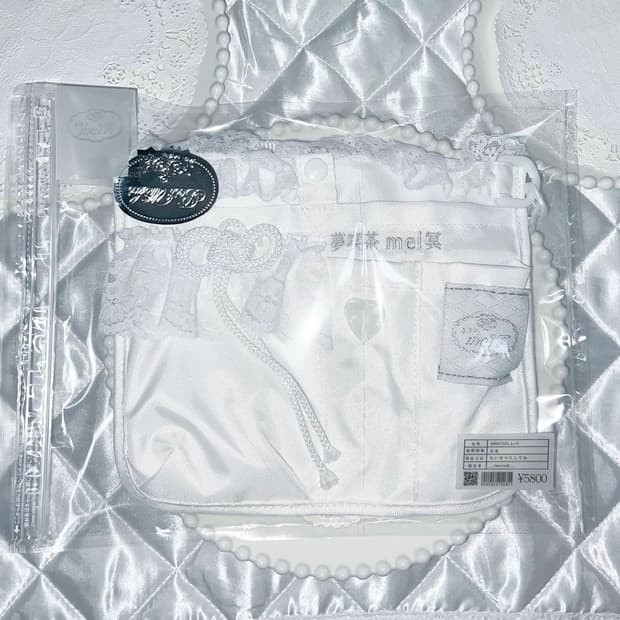 빈티지 서브컬쳐 팬시소다 핸드메이드 레이스 화이트 자수 크로스백 파우치