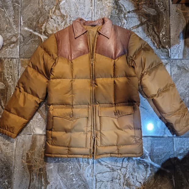 웨어하우스 요크 다운 패딩