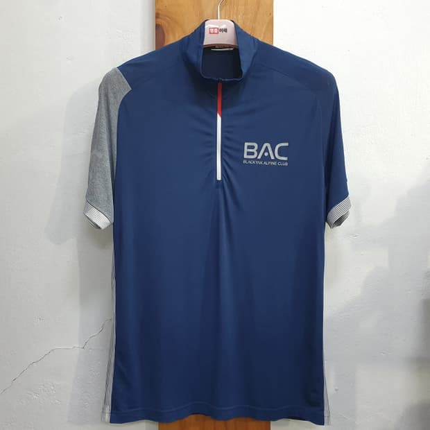 블랙야크 반팔 집업 등산티(100)