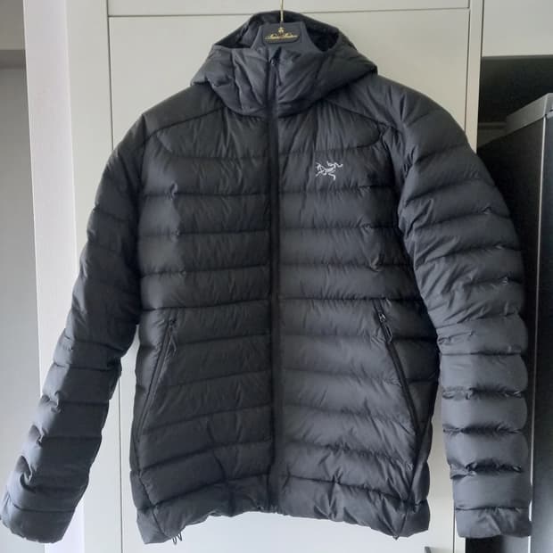 아크테릭스 세륨후디 블랙 L size 새상품