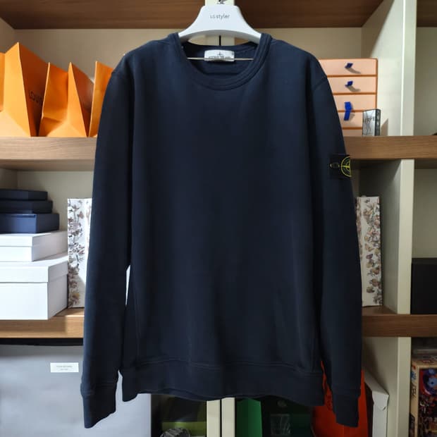 24FW 스톤아일랜드 맨투맨 XL