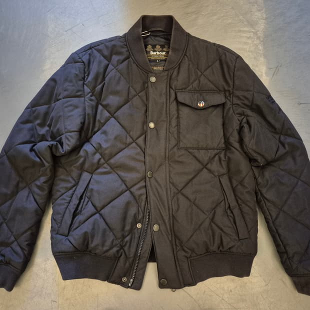 바버인터내셔널 스티브맥퀸 퀼팅 봄버