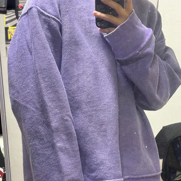 [1]어텐션로우 리버시블 맨투맨 