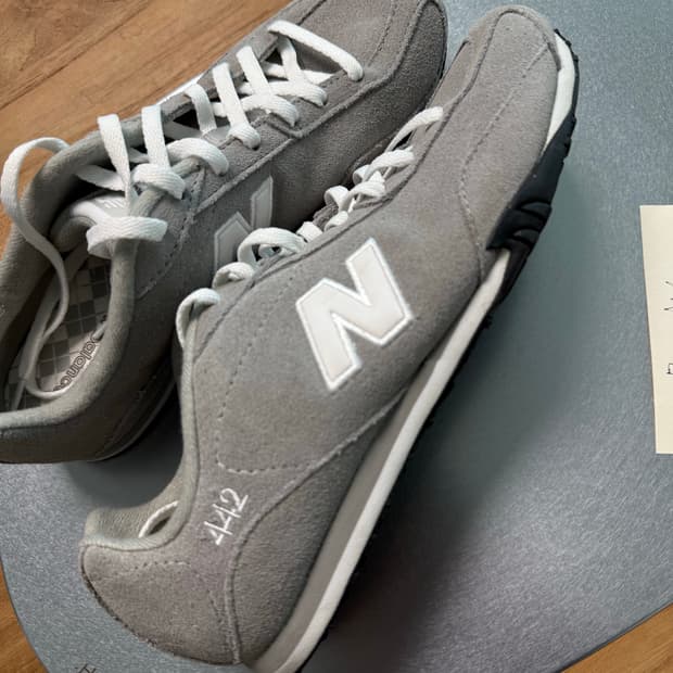 뉴발란스 442 그레이