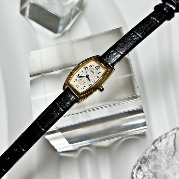 80's 90's 세이코 엑셀린 토노형 드레스 시계