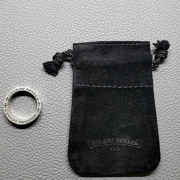 크롬하츠 정품 링 파우치 소형 (미사용) / U.S.A 각인