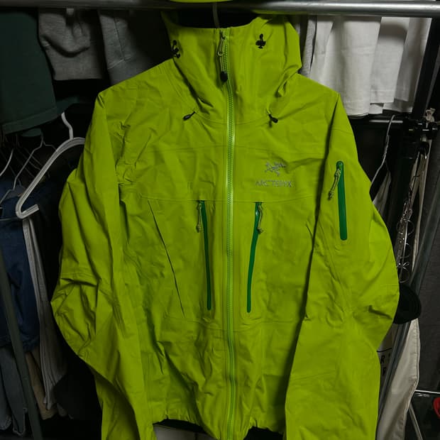 (M) 아크테릭스 알파 SV 자켓