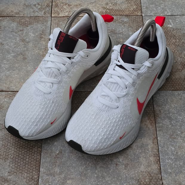 (260)나이키 리액트 인피니티 런 플라이니트 3 