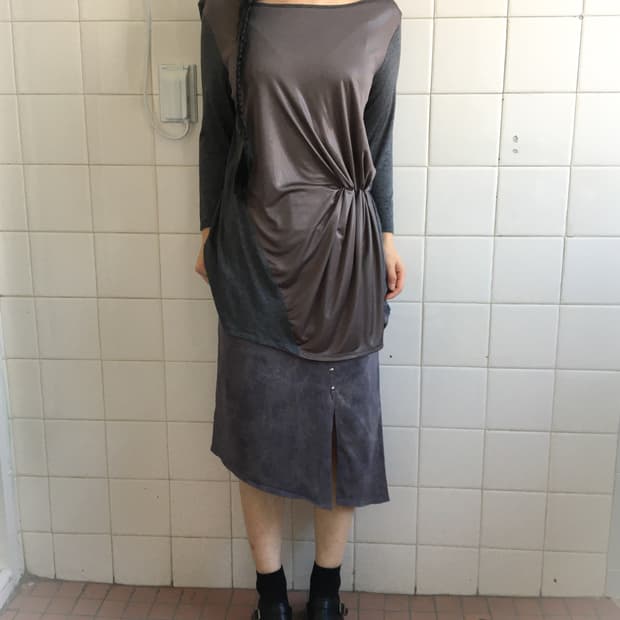 Max & co glossy point sleeve