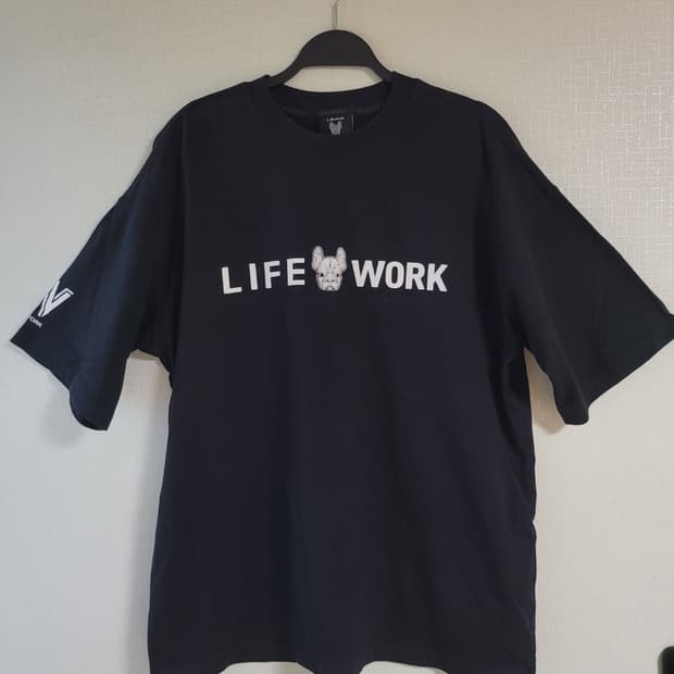 라이프워크 반팔티 L사이즈