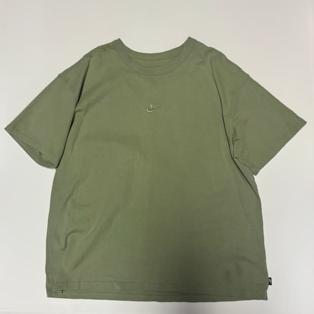 나이키 중앙 스우시 오버핏 반팔 티셔츠 2XL 카키