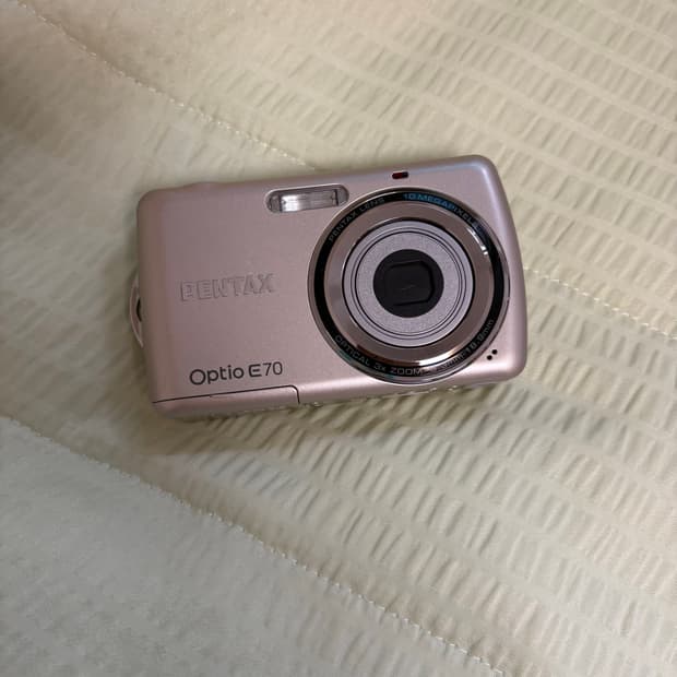 펜탁스 옵티오 E70
