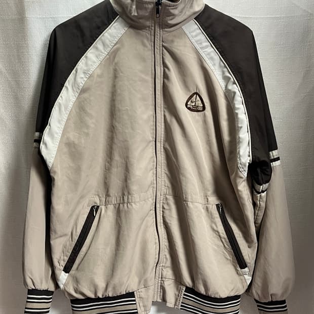 공용 나이키 ACG 가오리핏 바람막이 자켓 점퍼 M