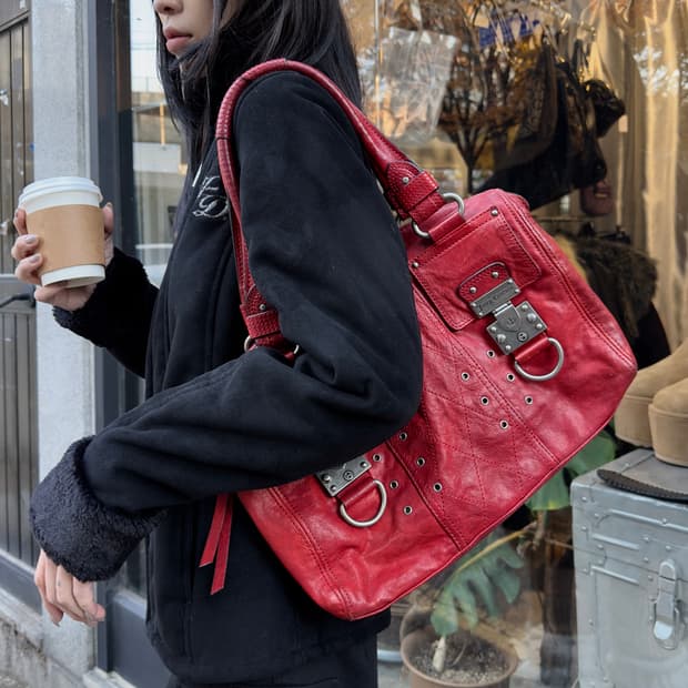 00s Y2K 빈티지 쥬시 꾸뛰르 가죽 락 버클 백