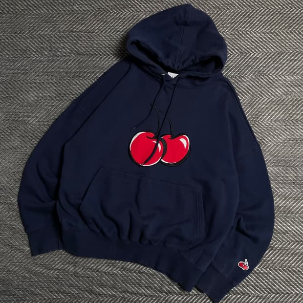 키르시 빅 체리 로고 후드 티셔츠 네이비y 5169