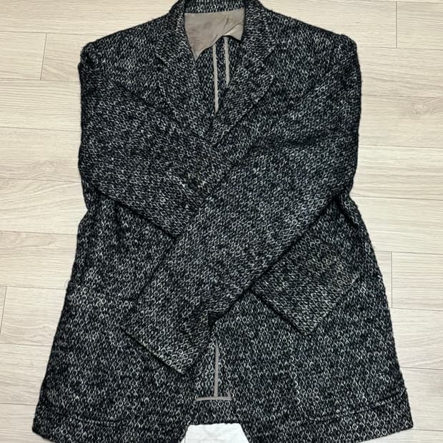 알렉산더 맥퀸 트위드 노치드칼라 블레이저 판매합니다