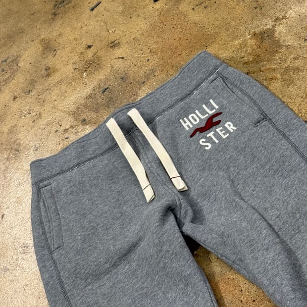 [정품/M] 홀리스터 회색 트레이닝 바지 b14