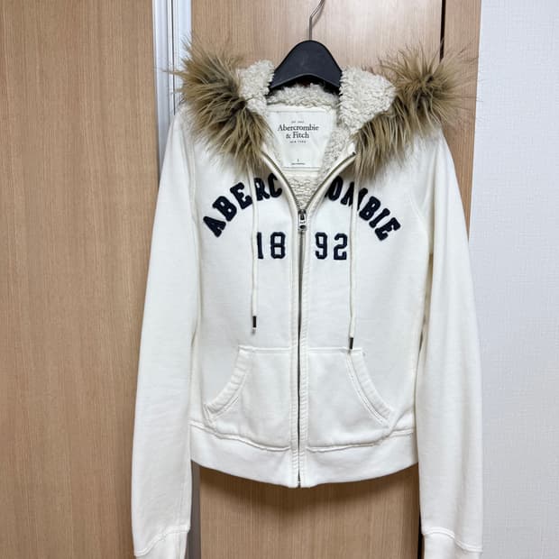 아베크롬비 딱붙핏 울프죠 후드집업 xs