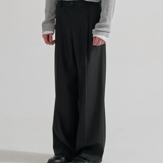 주앙옴므 핀 스트라이프 팬츠