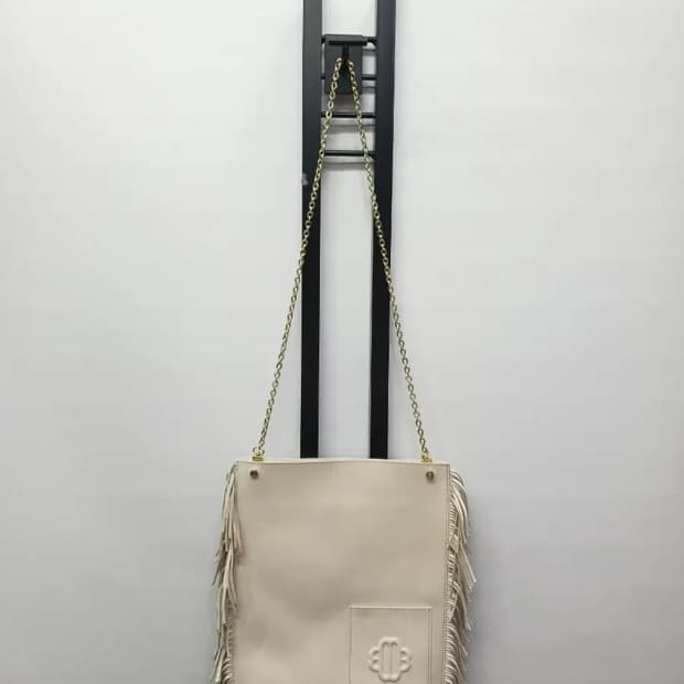 마쥬 태슬  체인크로스 가방