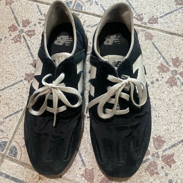 뉴발란스 운동화 240