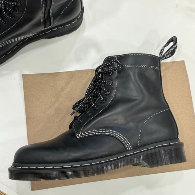 닥터마틴 파스칼 1460 (uk7)