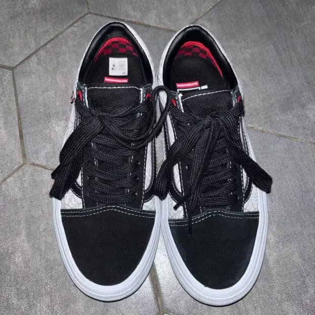 반스vans 스케이트 올드스쿨 블랙위도우 스파이더 블랙