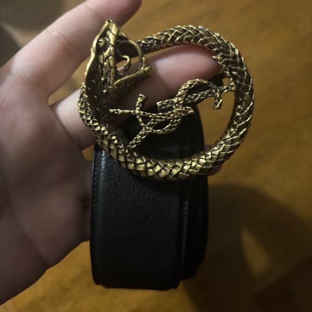 snake ysl logo belt