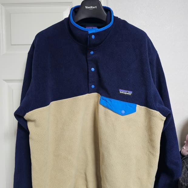 파타고니아 신칠라 L 컬러블록