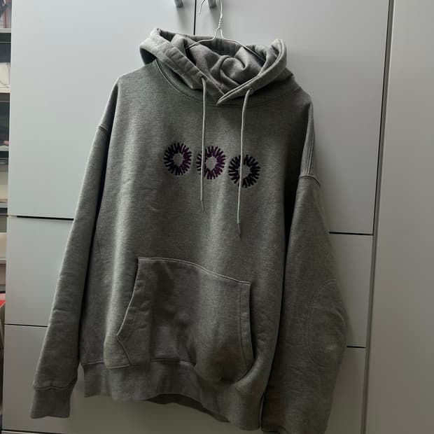 999휴머니티 엔트런스 후드티