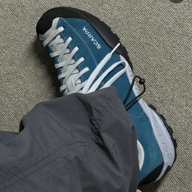 스카르파 모히토 레이크블루