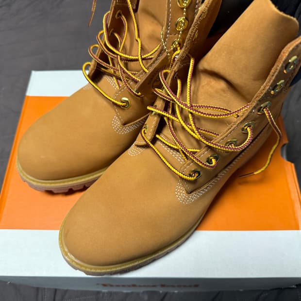 팀버랜드 프리미엄 6인치 워터프루프 부츠 위트 누벅 - 미디움