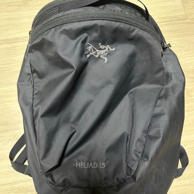 아크테릭스 헬리아드 15 백팩 블랙
