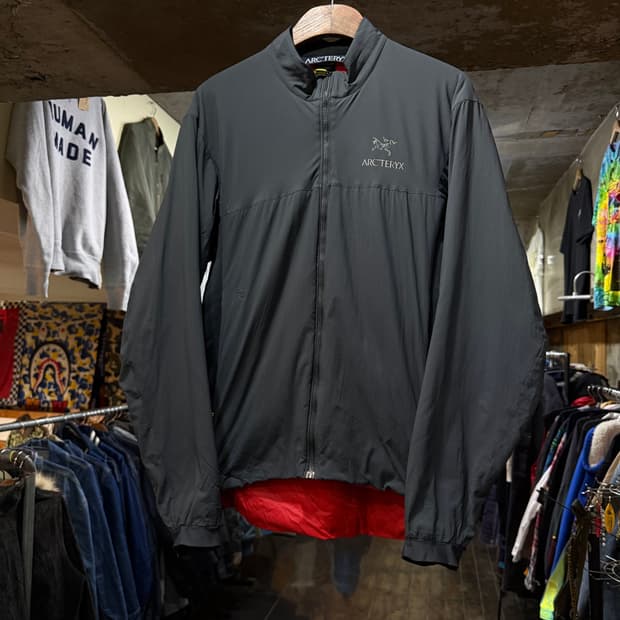 ARCTERYX 구형 아크테릭스 아톰 LT 바람막이 자켓