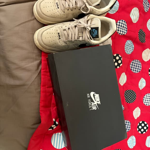 나이키 에어포스1 르브론제임스