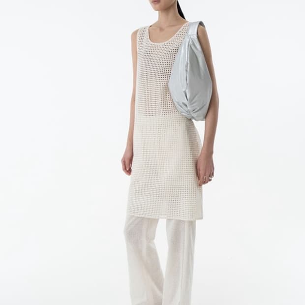 아모멘트 드레스